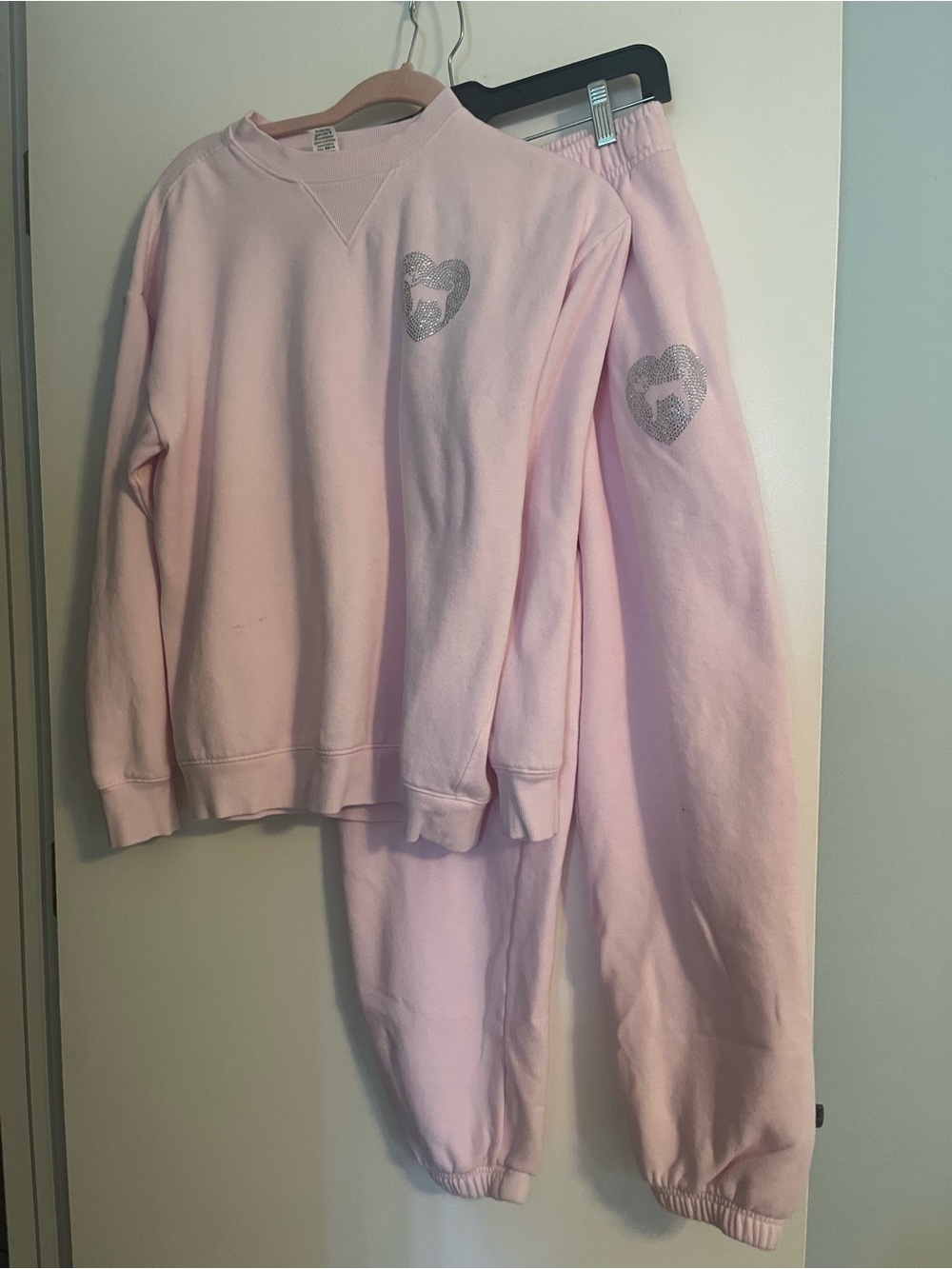 PINK Victoria's Secret Light Pink Heart Sweatshirt & Jogger Pajama Set